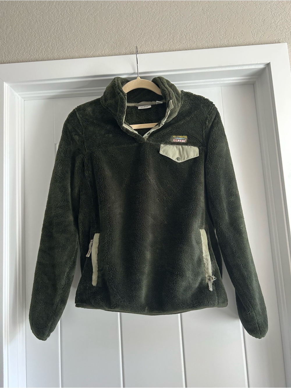 L.L. Bean Dark Olive Green Sherpa Fleece Pullover